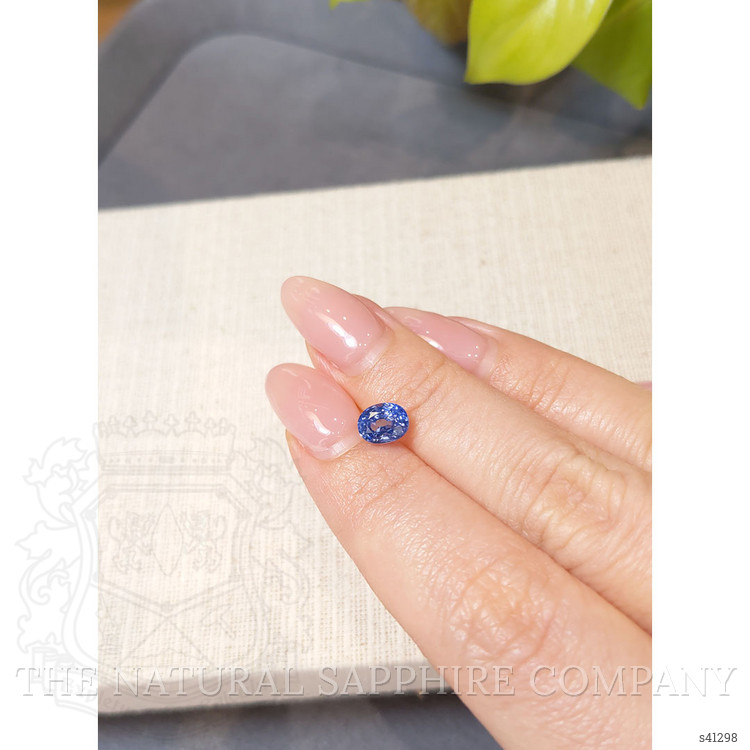 1.68 Ct. Purplish Blue Sapphire from Ceylon (Sri Lanka)