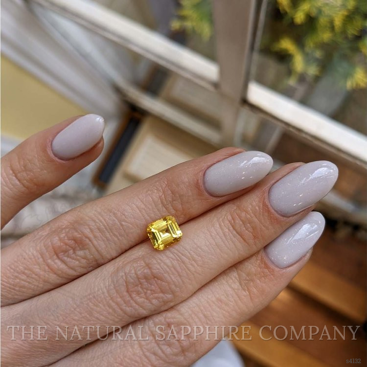 2.25 Ct. Yellow Sapphire from Ceylon (Sri Lanka)