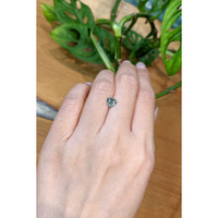 1.01 Ct. Yellowish Green Sapphire from Montana Life Style