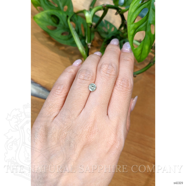 0.98 Ct. Yellowish Green Sapphire from Montana