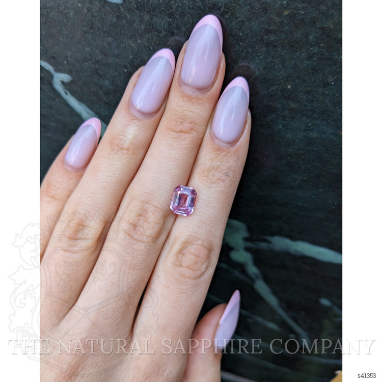 2.71 Ct. Pink Sapphire from Ceylon (Sri Lanka)
