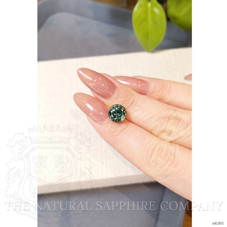 3.45 Ct. Bluish Green Sapphire from Montana