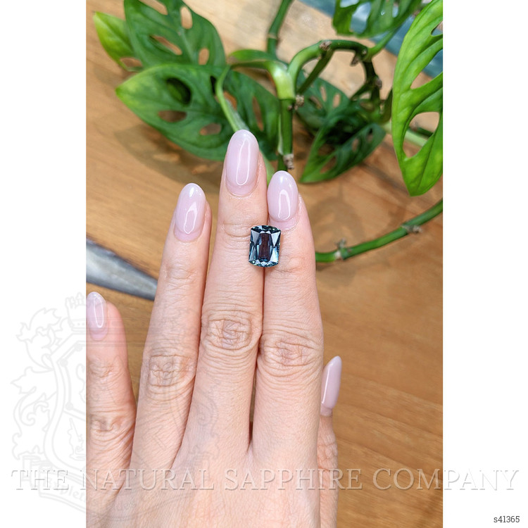 4.33 Ct. Bluish Green Sapphire from Montana