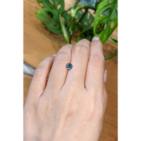 0.92 Ct. Greenish Blue Sapphire from Montana Life Style
