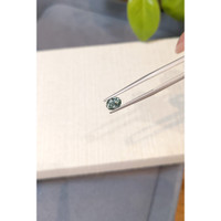0.92 Ct. Green Sapphire from Montana Life Style