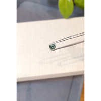 0.87 Ct. Bluish Green Sapphire from Montana Life Style