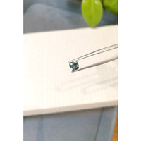 0.88 Ct. Green Sapphire from Montana Life Style