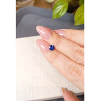 0.83 Ct. Blue Sapphire from Ceylon (Sri Lanka) Life Style