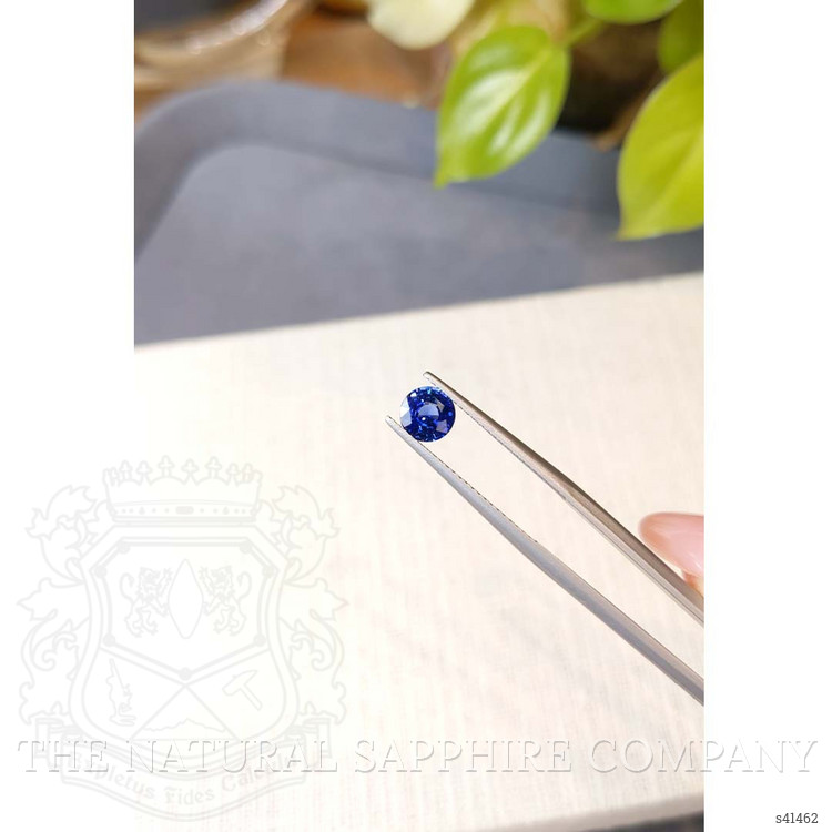 1.01 Ct. Blue Sapphire from Ceylon (Sri Lanka)