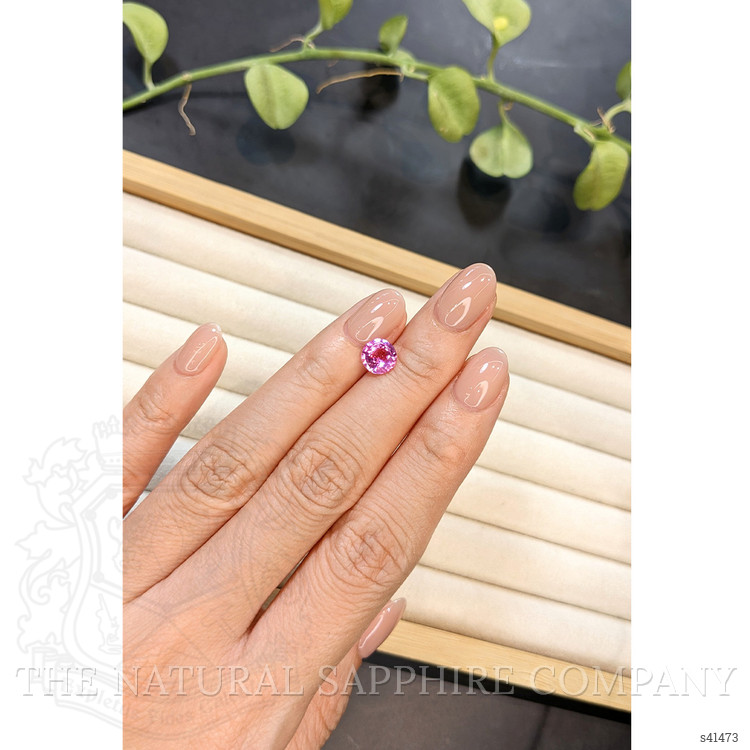 1.42 Ct. Pink Sapphire from Ceylon (Sri Lanka)