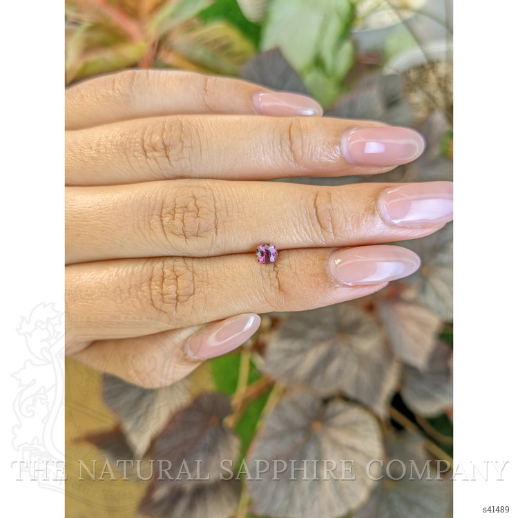 0.43 Ct. Pink Sapphire from Ceylon (Sri Lanka)