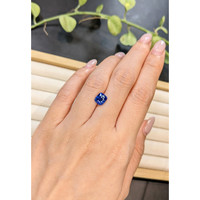 2.58 Ct. Blue Sapphire from Ceylon (Sri Lanka) Life Style