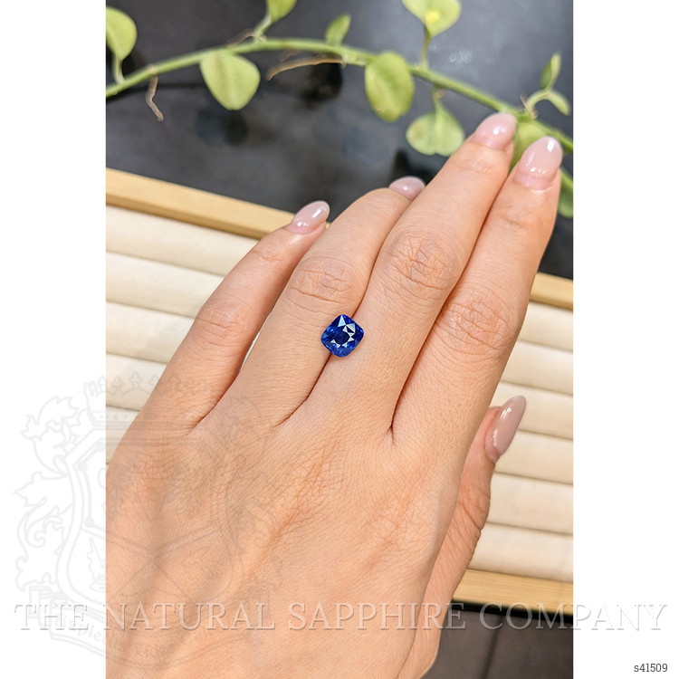 2.58 Ct. Blue Sapphire from Ceylon (Sri Lanka)