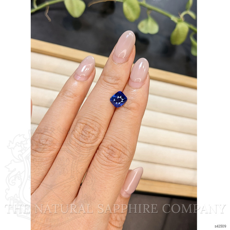 2.58 Ct. Blue Sapphire from Ceylon (Sri Lanka)