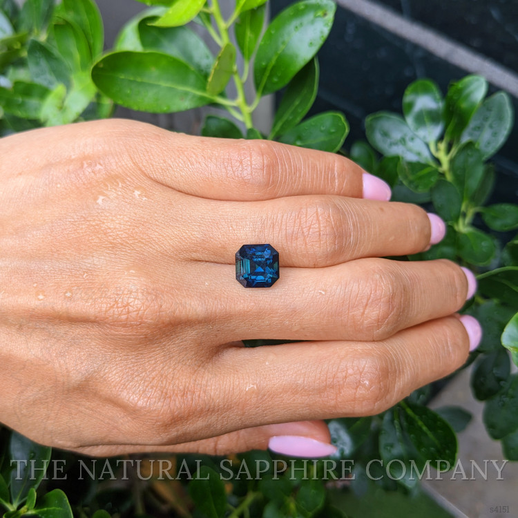 4.57 Ct. Greenish Blue Sapphire from Madagascar