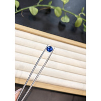 2.60 Ct. Blue Sapphire from Ceylon (Sri Lanka) Life Style
