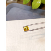 4.11 Ct. Orangish Yellow Sapphire from Ceylon (Sri Lanka) Life Style
