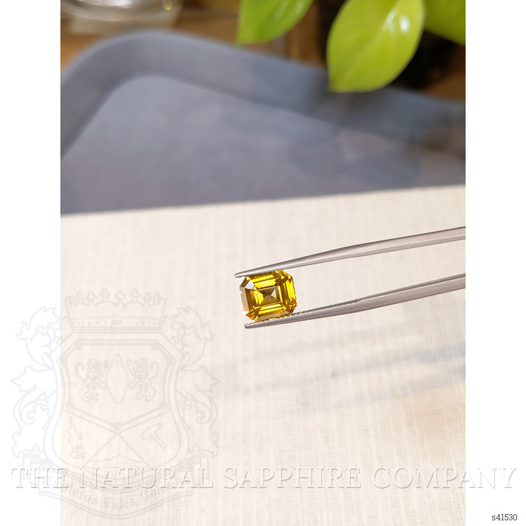 4.11 Ct. Orangish Yellow Sapphire from Ceylon (Sri Lanka)