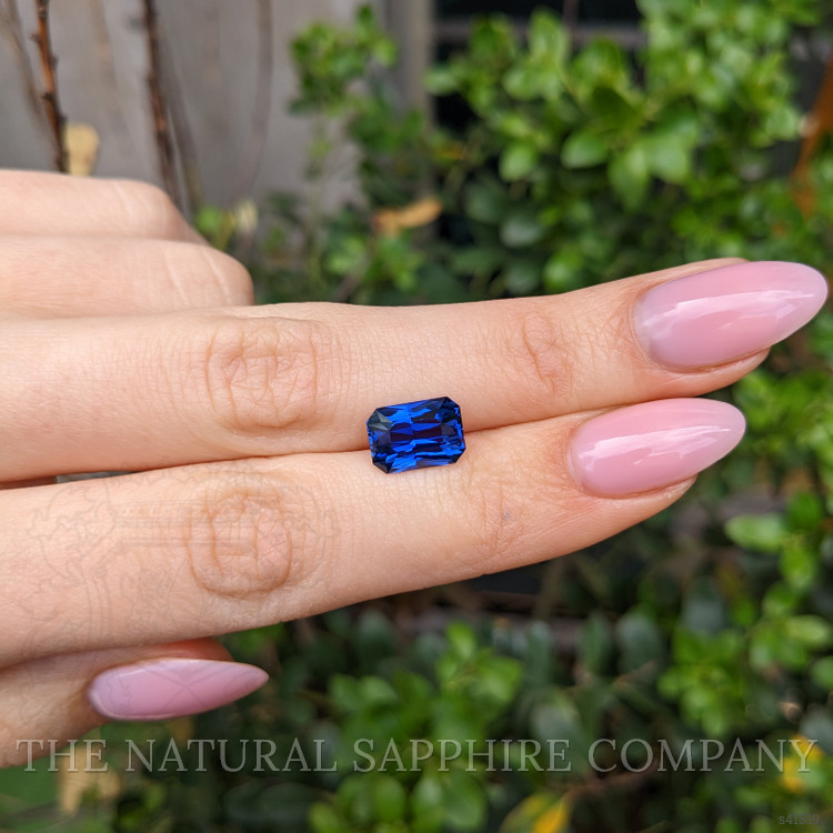 4.52 Ct. Blue Sapphire from Ceylon (Sri Lanka)