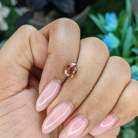 1.52 Ct. Padparadscha Sapphire from Madagascar Life Style