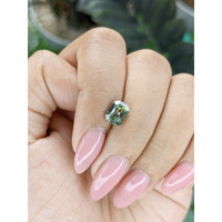1.69 Ct. Yellowish Green Sapphire from Ceylon (Sri Lanka) Life Style