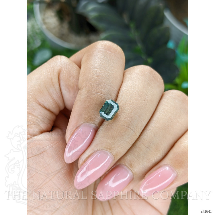 2.04 Ct. Bluish Green Sapphire from Ceylon (Sri Lanka)