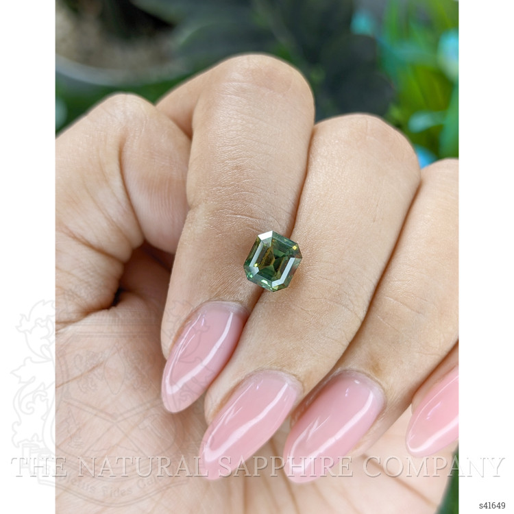 2.11 Ct. Bi Color / Parti Sapphire from Ceylon (Sri Lanka)