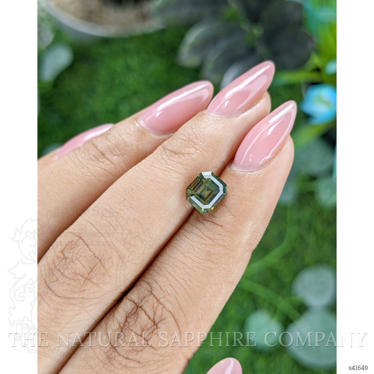 2.11 Ct. Bi Color / Parti Sapphire from Ceylon (Sri Lanka)