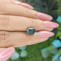 2.53 Ct. Bluish Green Sapphire from Ceylon (Sri Lanka) Life Style