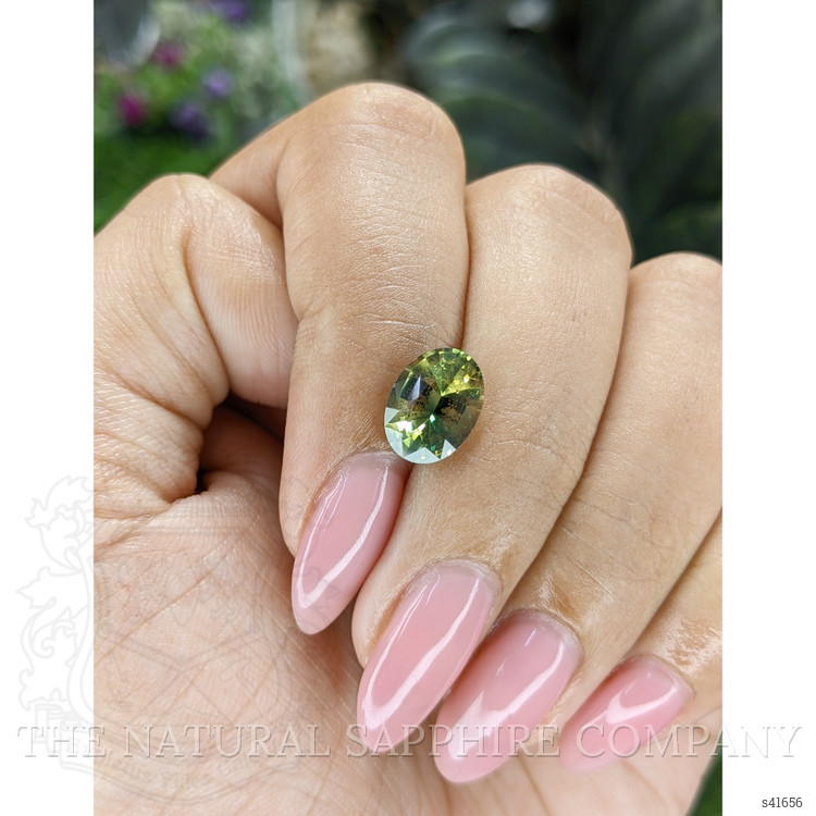 3.04 Ct. Yellowish Green Sapphire from Ceylon (Sri Lanka)