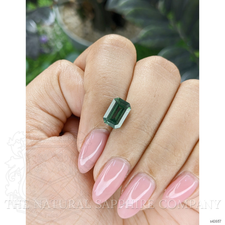 3.15 Ct. Green Sapphire from Ceylon (Sri Lanka)