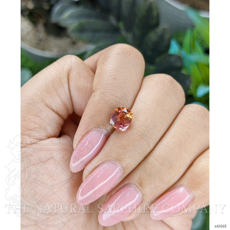 2.04 Ct. Padparadscha Sapphire from Ceylon (Sri Lanka)