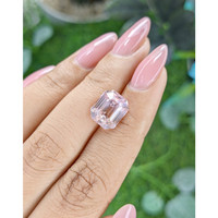 6.58 Ct. Pink Sapphire from Ceylon (Sri Lanka) Life Style