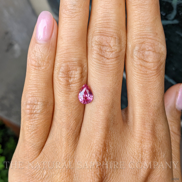 1.62 Ct. Pink Sapphire from Ceylon (Sri Lanka)