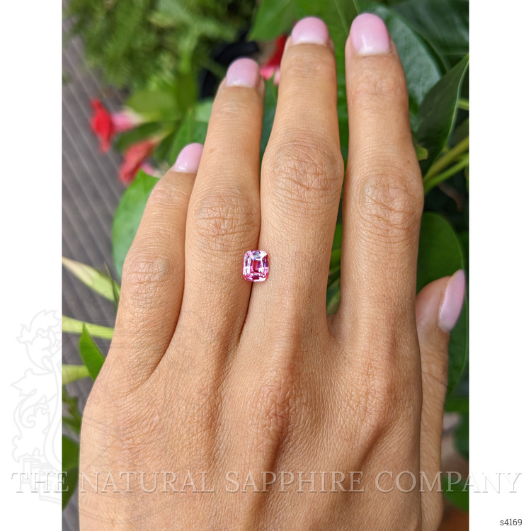 1.19 Ct. Pink Sapphire from Ceylon (Sri Lanka)