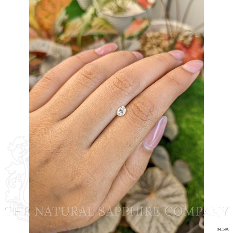 0.44 Ct. Yellow Sapphire from Ceylon (Sri Lanka)
