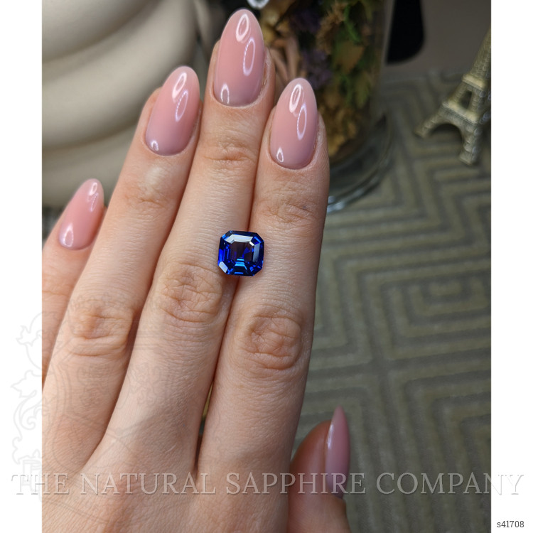 4.72 Ct. Blue Sapphire from Ceylon (Sri Lanka)