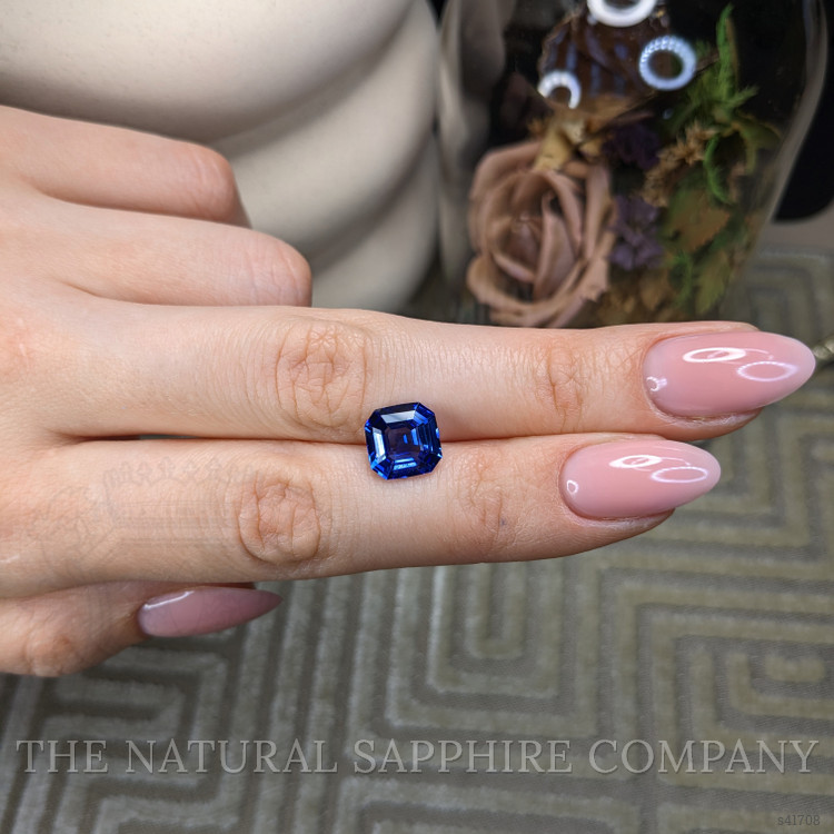 4.72 Ct. Blue Sapphire from Ceylon (Sri Lanka)