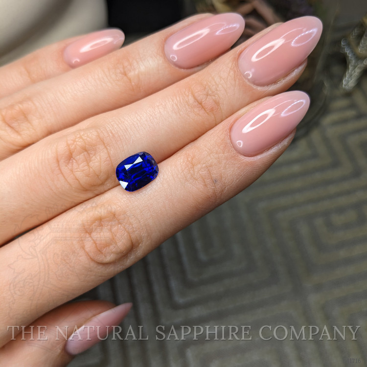 3.98 Ct. Blue Sapphire from Ceylon (Sri Lanka)