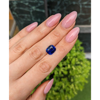 5.04 Ct. Blue Sapphire from Ceylon (Sri Lanka) Life Style