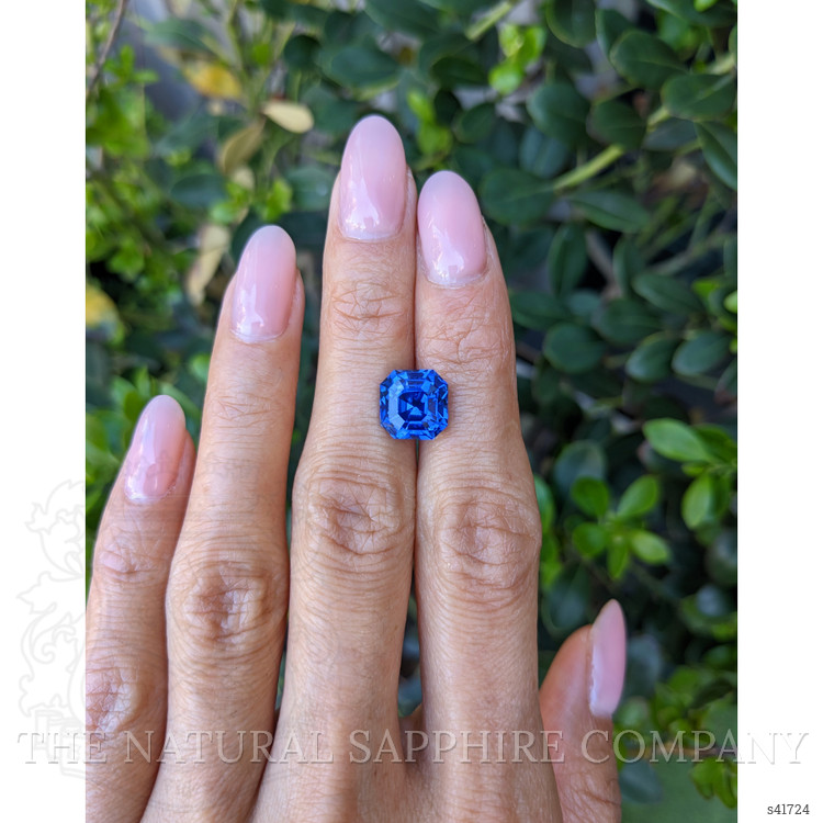 5.63 Ct. Blue Sapphire from Ceylon (Sri Lanka)