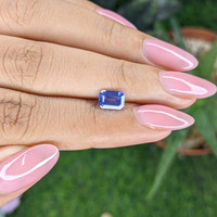 1.11 Ct. Blue Sapphire from Ceylon (Sri Lanka) Life Style