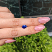 2.71 Ct. Blue Sapphire from Ceylon (Sri Lanka) Life Style
