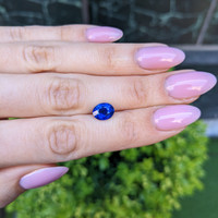 2.52 Ct. Blue Sapphire from Ceylon (Sri Lanka) Life Style