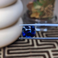 5.73 Ct. Blue Sapphire from Ceylon (Sri Lanka) Life Style