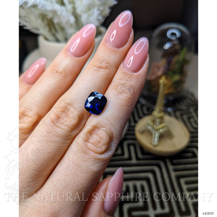 5.73 Ct. Blue Sapphire from Ceylon (Sri Lanka)