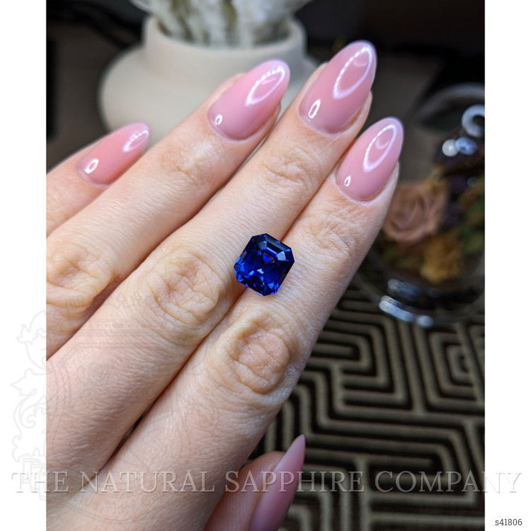 6.98 Ct. Blue Sapphire from Ceylon (Sri Lanka)