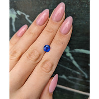 2.25 Ct. Blue Sapphire from Ceylon (Sri Lanka) Life Style
