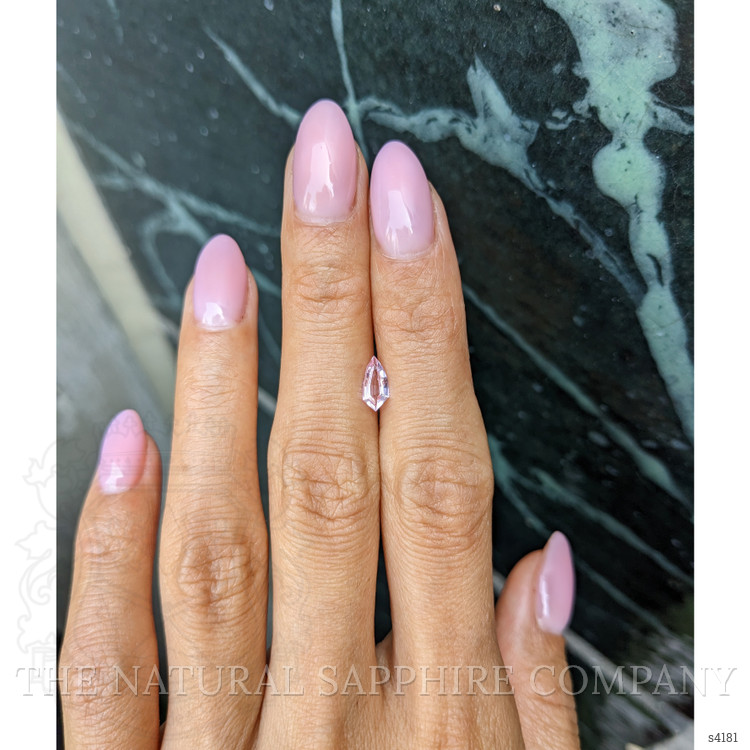 0.49 Ct. Pink Sapphire from Ceylon (Sri Lanka)