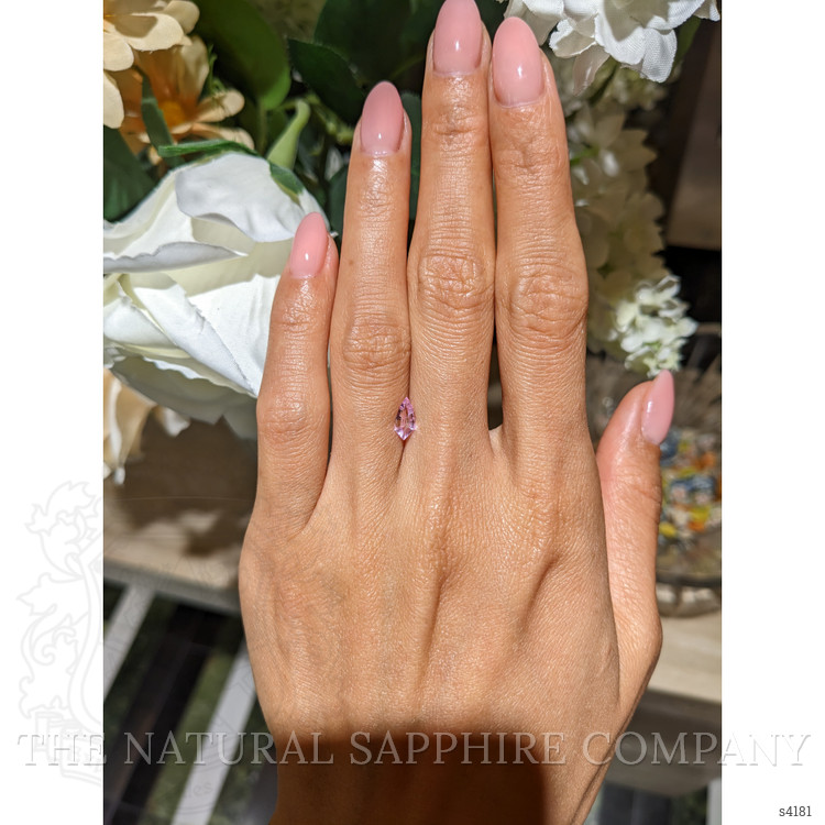 0.49 Ct. Pink Sapphire from Ceylon (Sri Lanka)